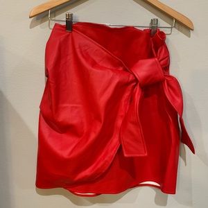 Red pleather Express skirt, Size 4 (runs large)
